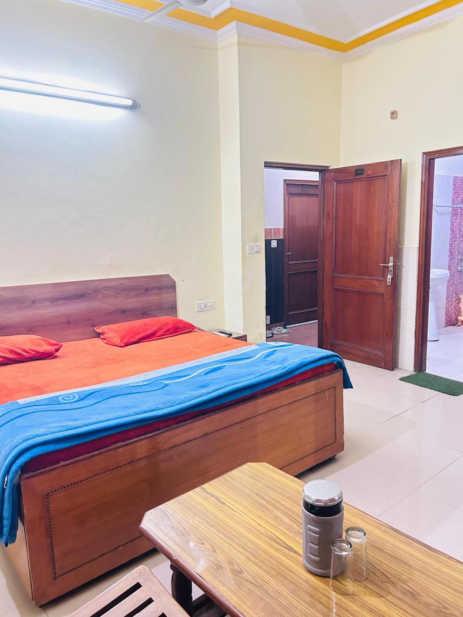 Sunrise Hotel ג'לנדהר מראה חיצוני תמונה