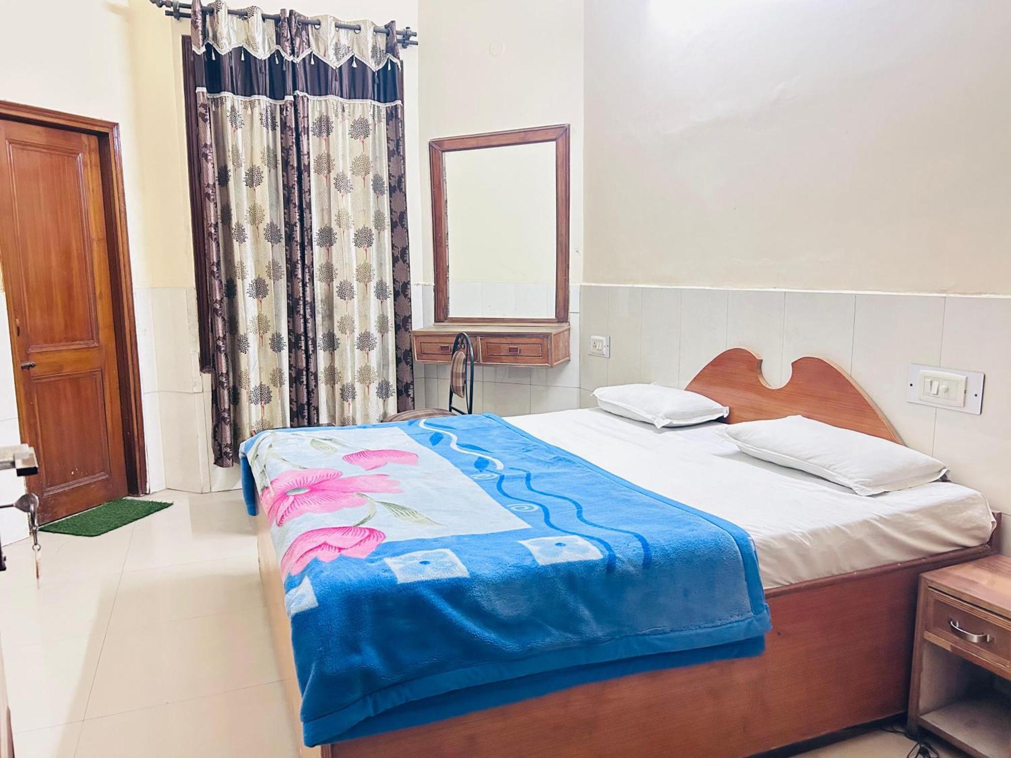 Sunrise Hotel ג'לנדהר מראה חיצוני תמונה